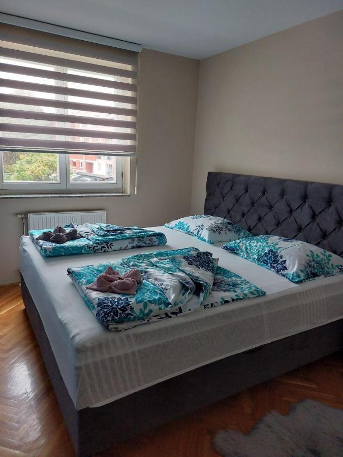 Apartamento Lnb Lux Doboj Exterior foto