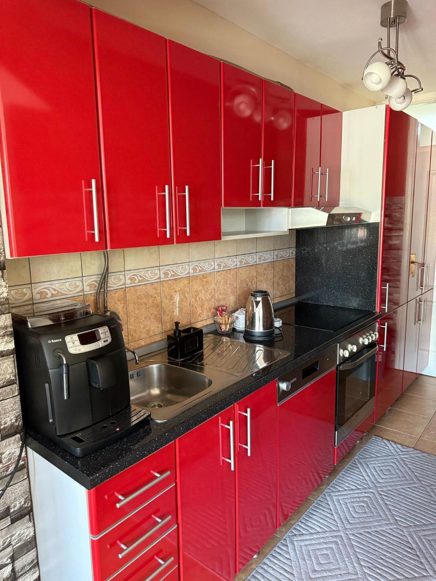 Apartamento Lnb Lux Doboj Exterior foto